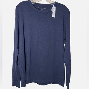 NEW American Eagle Men’s Medium Standard Fit Navy Blue Long Sleeve Tee